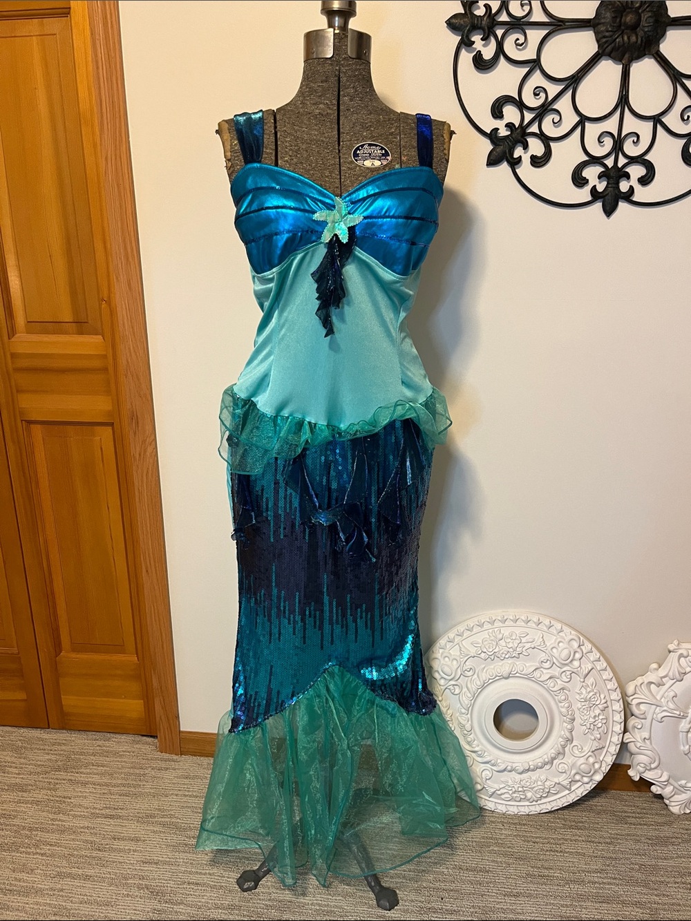Mermaid Costume, Sequin tail, Teal & Navy Dress, teen size L (12-14)